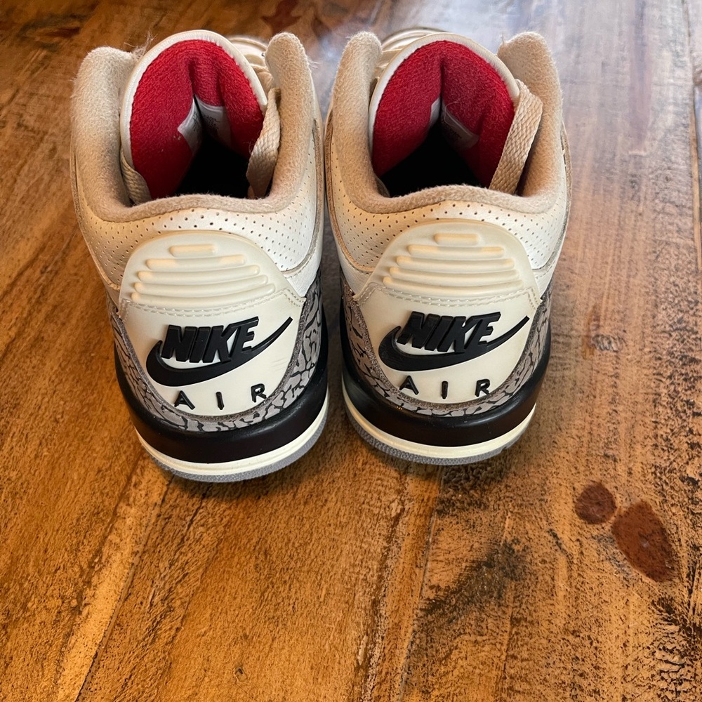 Boys Jordan 3 Retro white cement